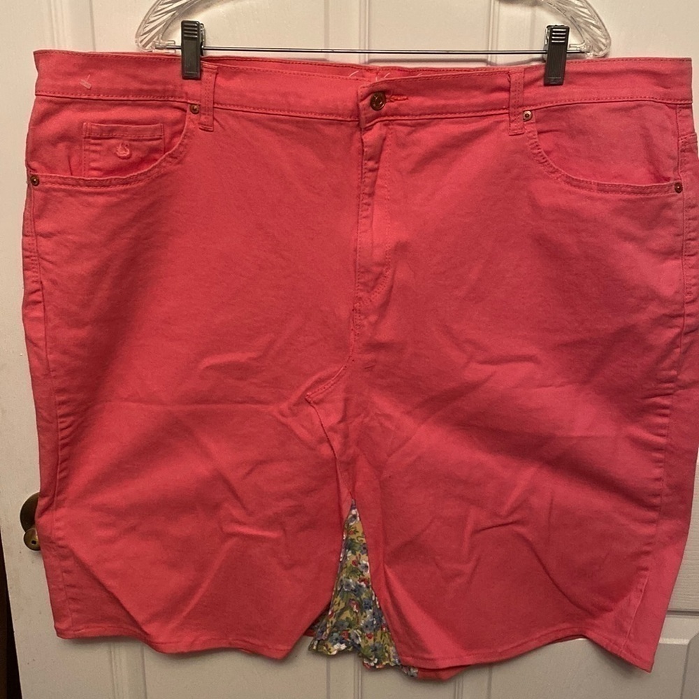 Y womens Gloria Vanderbilt pink all around slimming stretch skirt 22